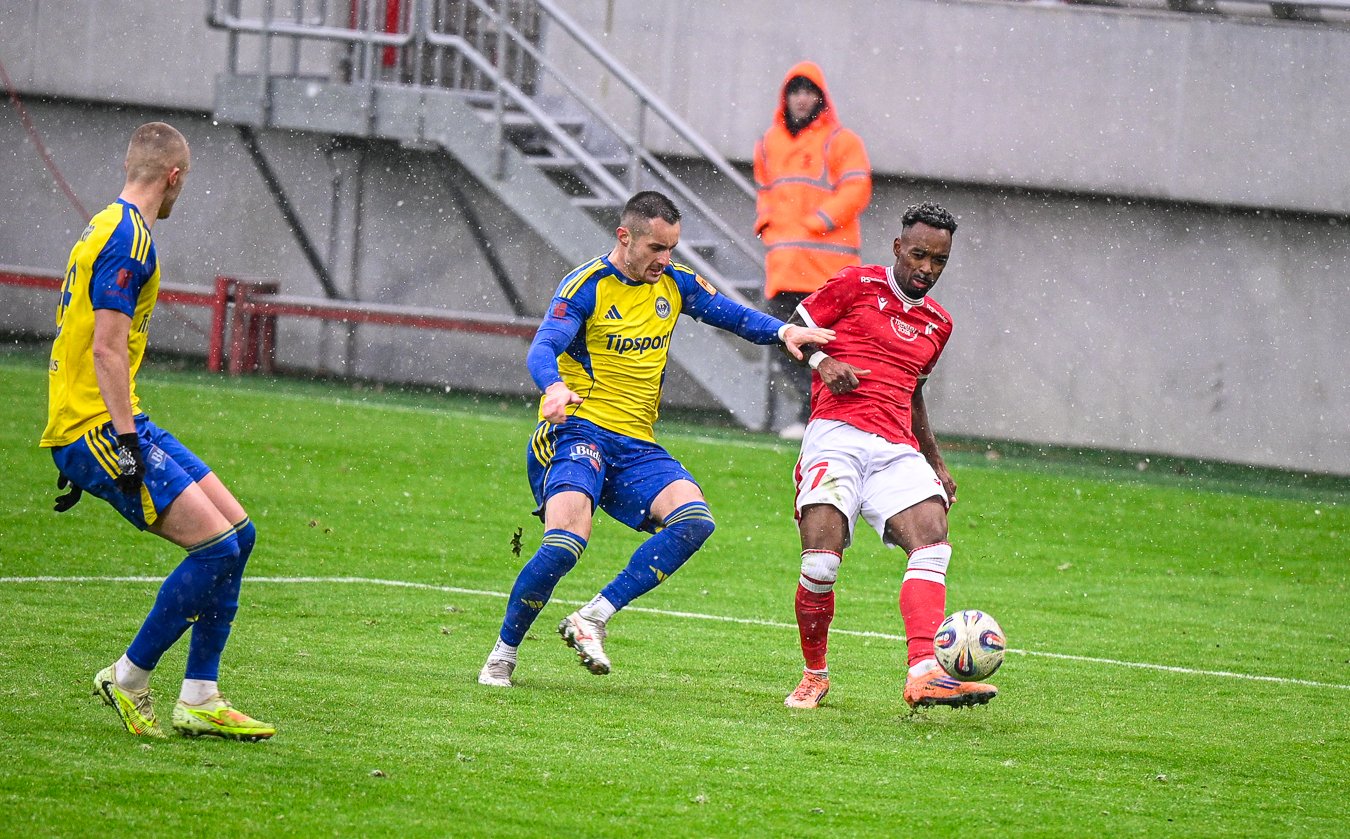 Nik� Liga | N�dej na horn� �estku vyhasla po prehre s Michalovcami