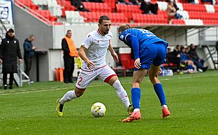  autor: Martin Kramsk�