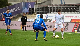  autor: Martin Kramsk�