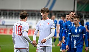  autor: Martin Kramsk�