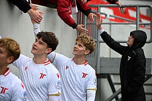  autor: Martin Kramsk�