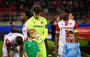  autor: Martin Kramsk�