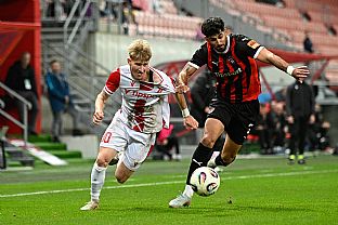  autor: Martin Kramsk�