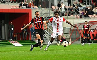  autor: Martin Kramsk�