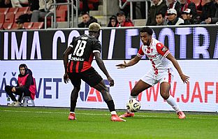  autor: Martin Kramsk�