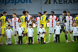  autor: Martin Kramsk�