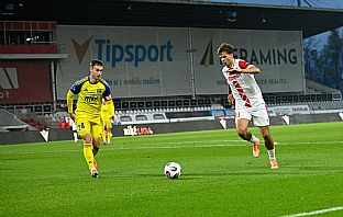  autor: Martin Kramsk�