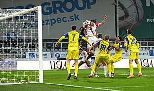  autor: Martin Kramsk�