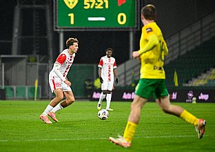  autor: Martin Kramsk�