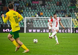  autor: Martin Kramsk�