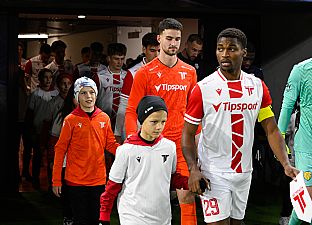  autor: Martin Kramsk�