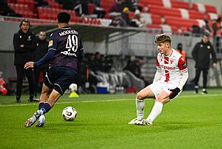  autor: Martin Kramsk�