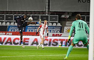  autor: Martin Kramsk�