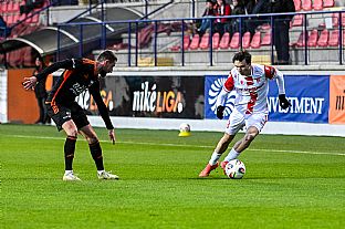  autor: Martin Kramsk�