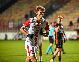  autor: Martin Kramsk�