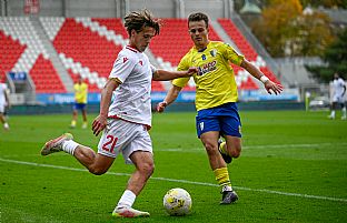  autor: Martin Kramsk�