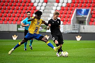  autor: Martin Kramsk�