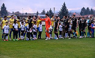  autor: Martin Kramsk�