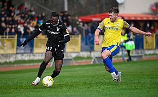  autor: Martin Kramsk�