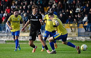  autor: Martin Kramsk�