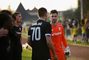  autor: Martin Kramsk�